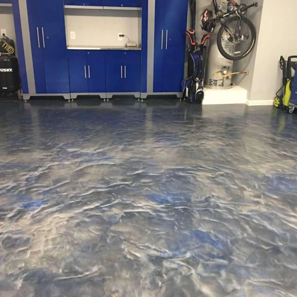 Spray-airbrush-Metallic-Epoxy-Flooring